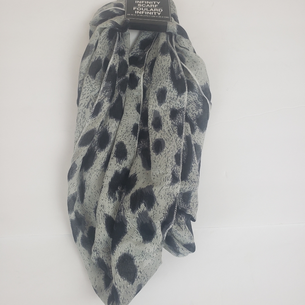 INFINITY SCARF - Picture 3 of 7